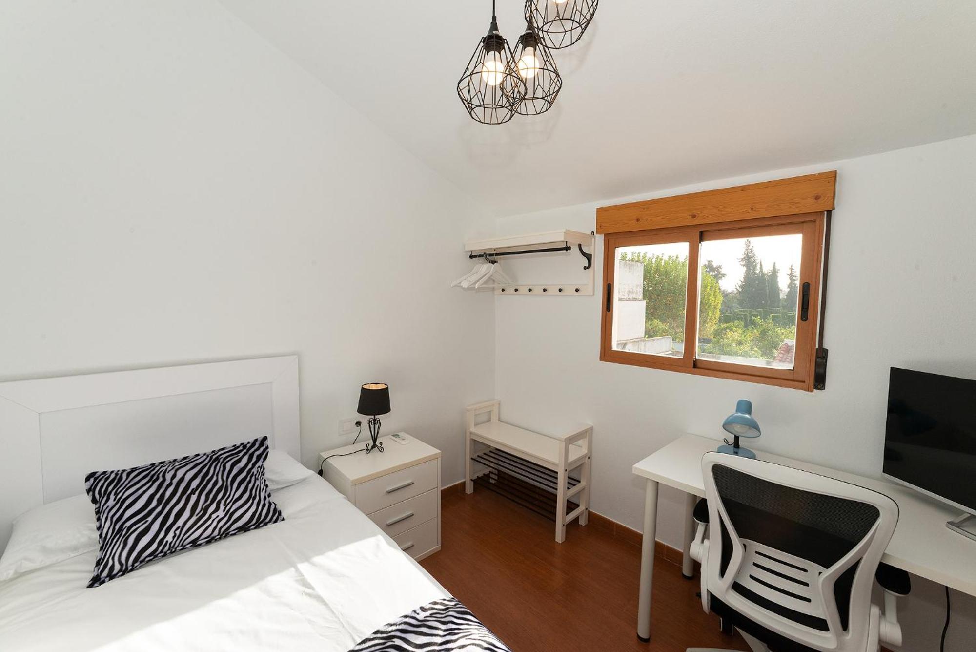 Casa De La Albolafia Holiday home *